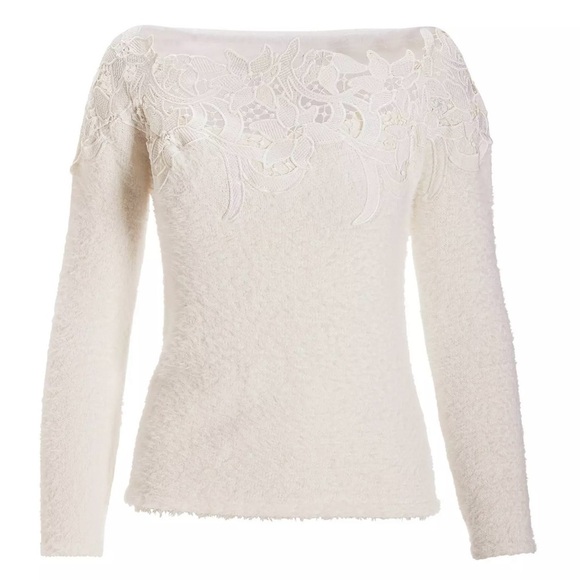 Boston Proper Cream/ White Lace Trim Plush Sweater Size Small - Picture 2 of 8